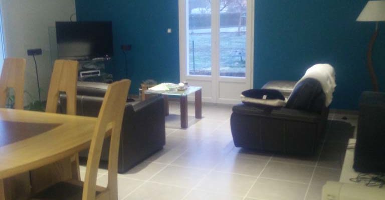 renovation-peinture-sejour-cuisine-1